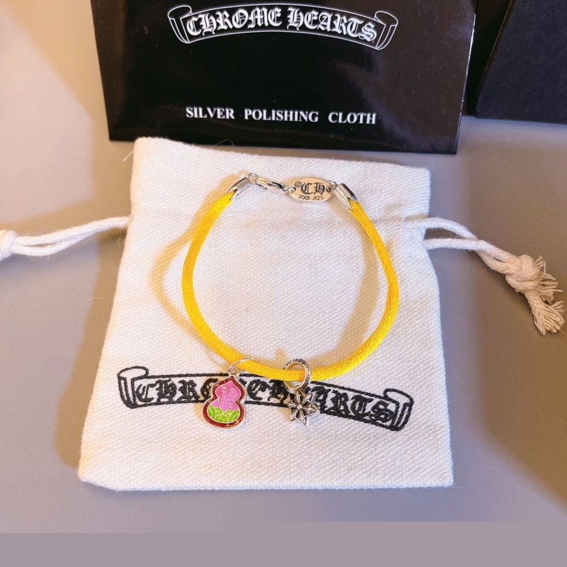 Ch**me He**ts bracelets